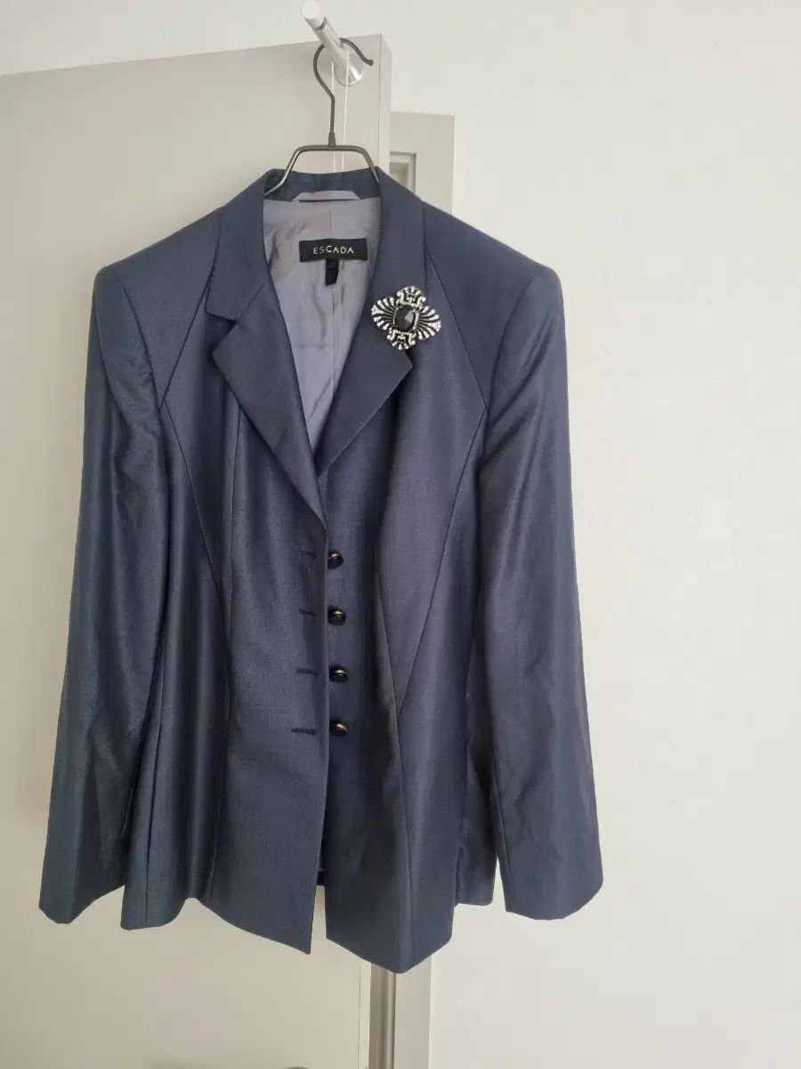 ESCADA エスカーダ レディース ジャケット 40 - メルカリ