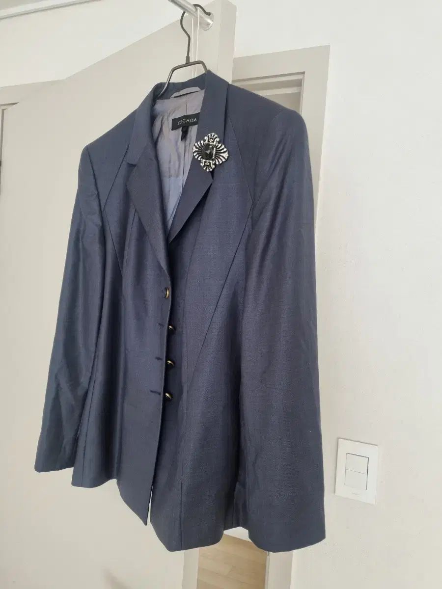ESCADA エスカーダ レディース ジャケット 40 - メルカリ