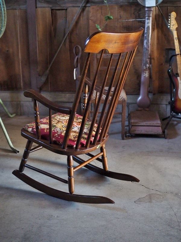 飛騨家具　ロッキングチェア　ヴィンテージ　レトロ 飛騨の家具】飛騨産業 PROVINCIALロッキングチェア アンティーク調