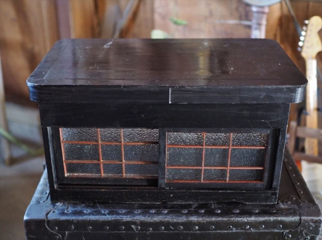 蓋がお盆になる両面引き戸の小型ガラスケース 昭和初期 古録展 品番S 10888