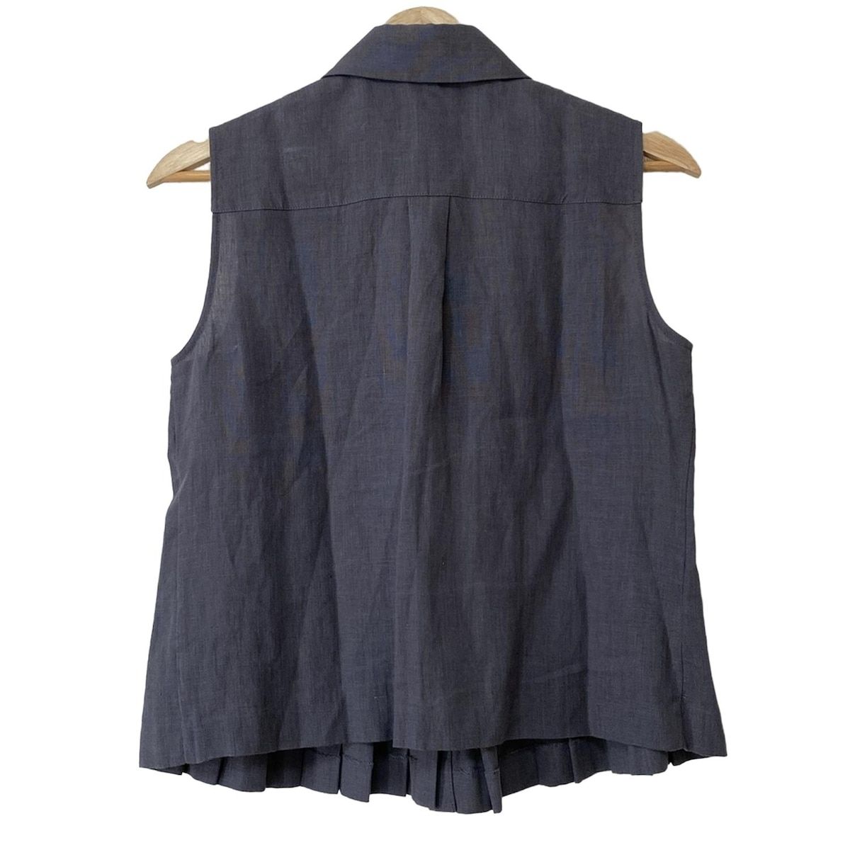 FOXEY フォクシー ノースリーブシャツブラウス サイズ40 M レディース - 36789 グレー 麻 プリーツ