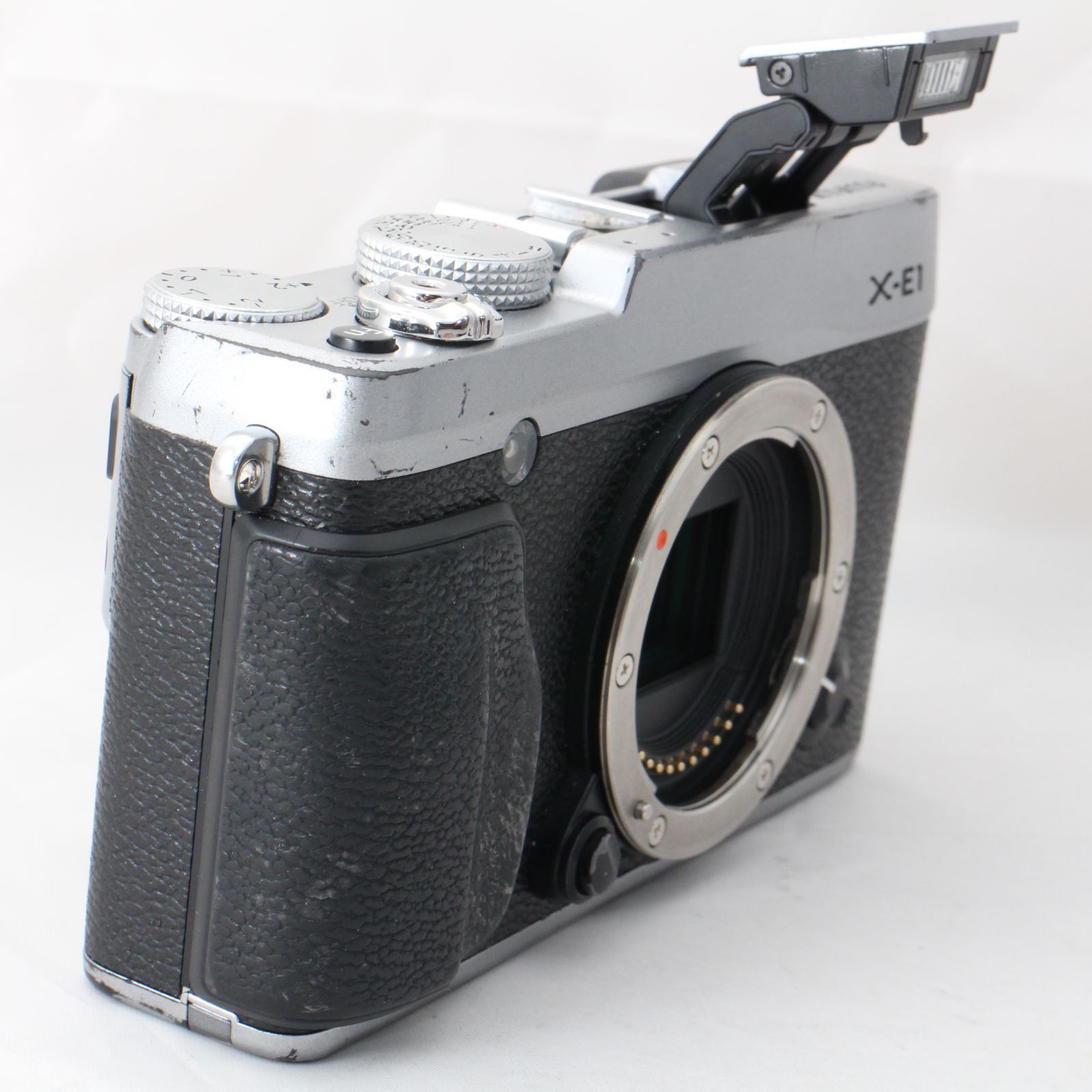 動作良好 FUJIFILM フジフィルムX-E1 ミラーレス 一眼　シルバー Amazon.co.jp: FUJIFILM ミラーレス一眼レフカメラ X-E1 ボディ 1630万