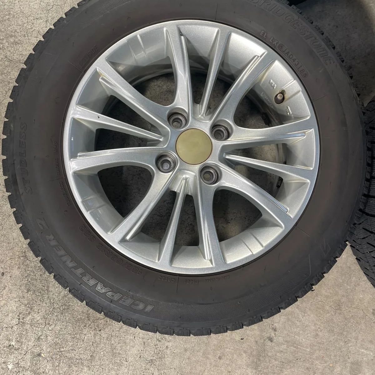ATS CPタイプ CP605 15インチ タイヤホイールセット スタッドレス 