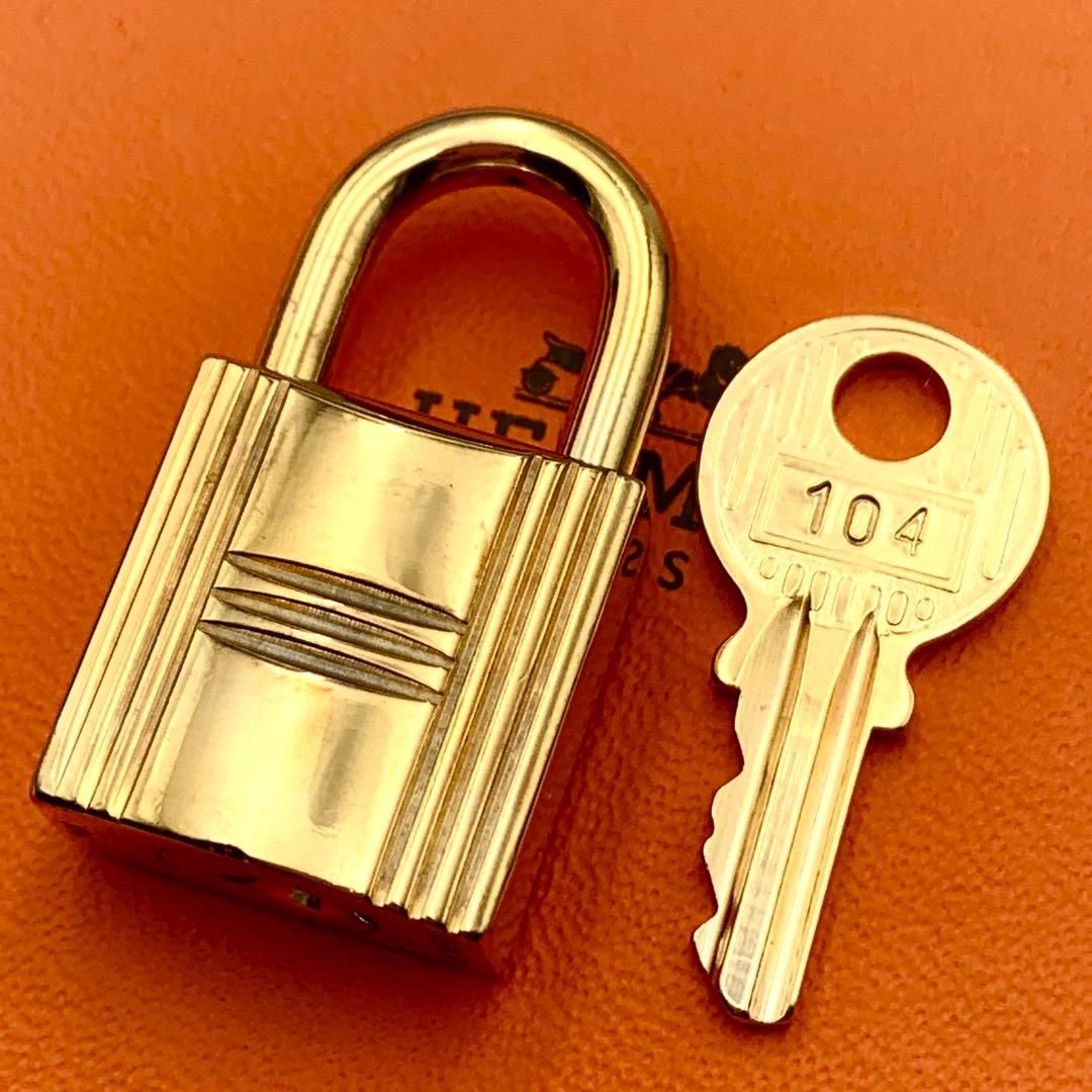 エルメス カデナ 24Kメッキ No.104 104番 鍵付き カデナキー