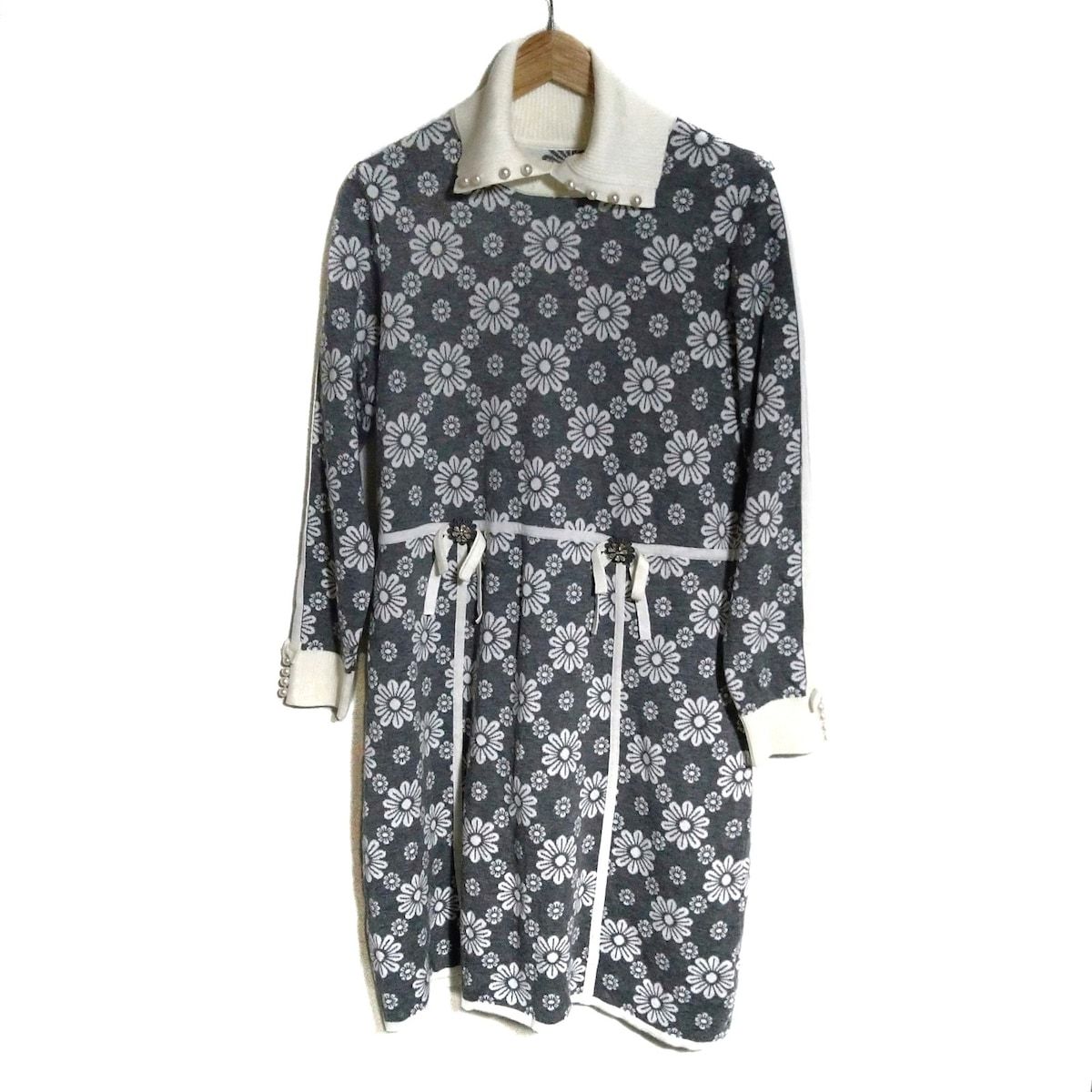 スーパービューティー ワンピース サイズ42 L レディース美品 - グレー