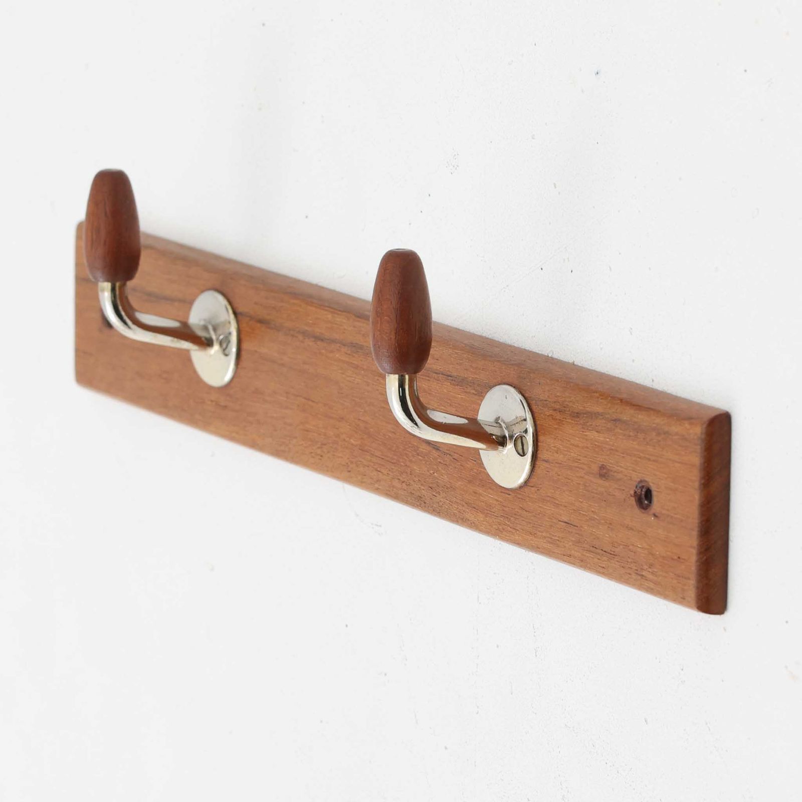 ハンガーラック チーク×メタル デンマーク製 北欧ビンテージ家具 ウォールラック 壁面収納 コートフック 玄関小物収納|DK 19044