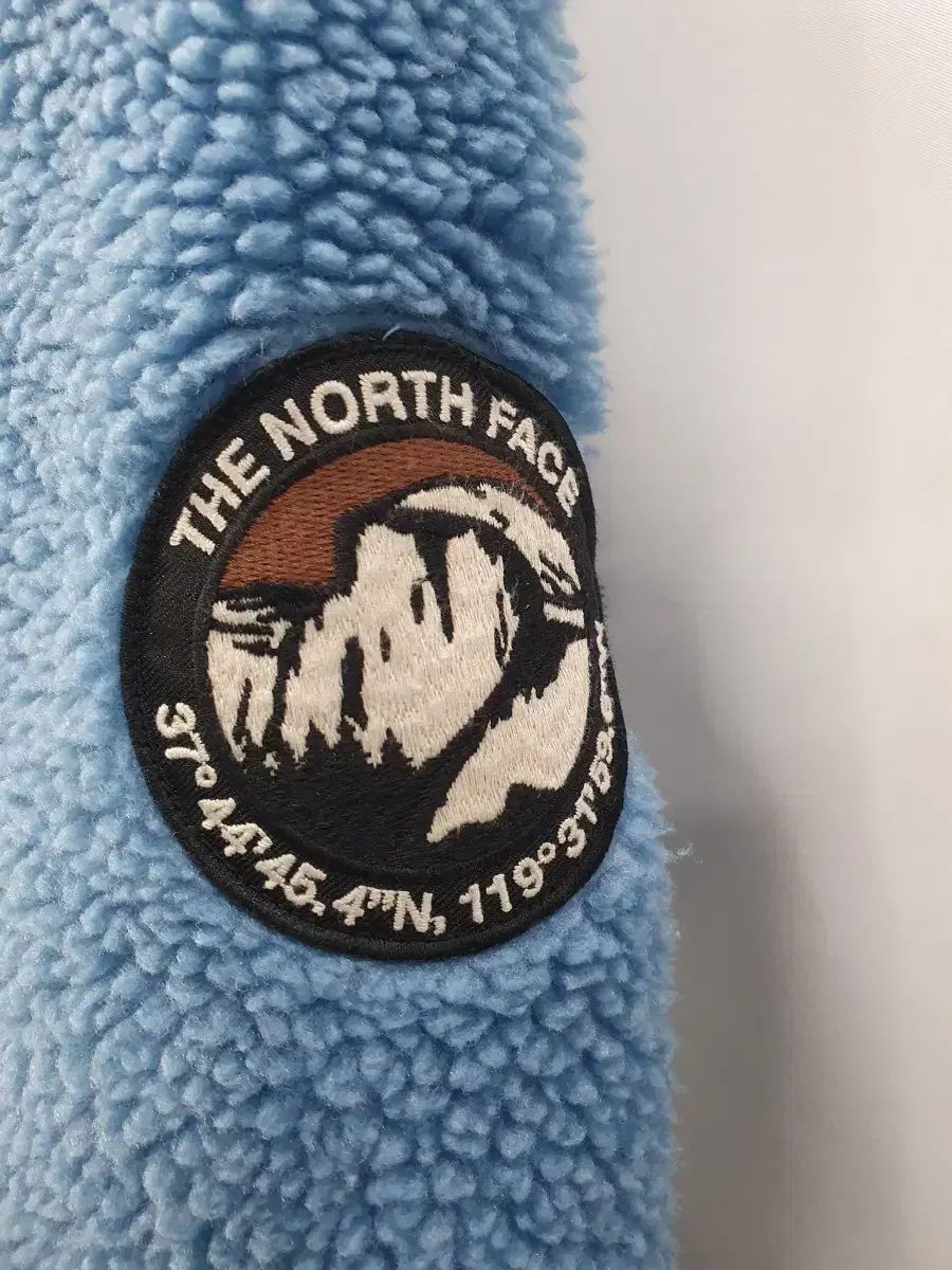 THE NORTH FACE ザノースフェイス フリース 白ラベル ノベルティ リモ