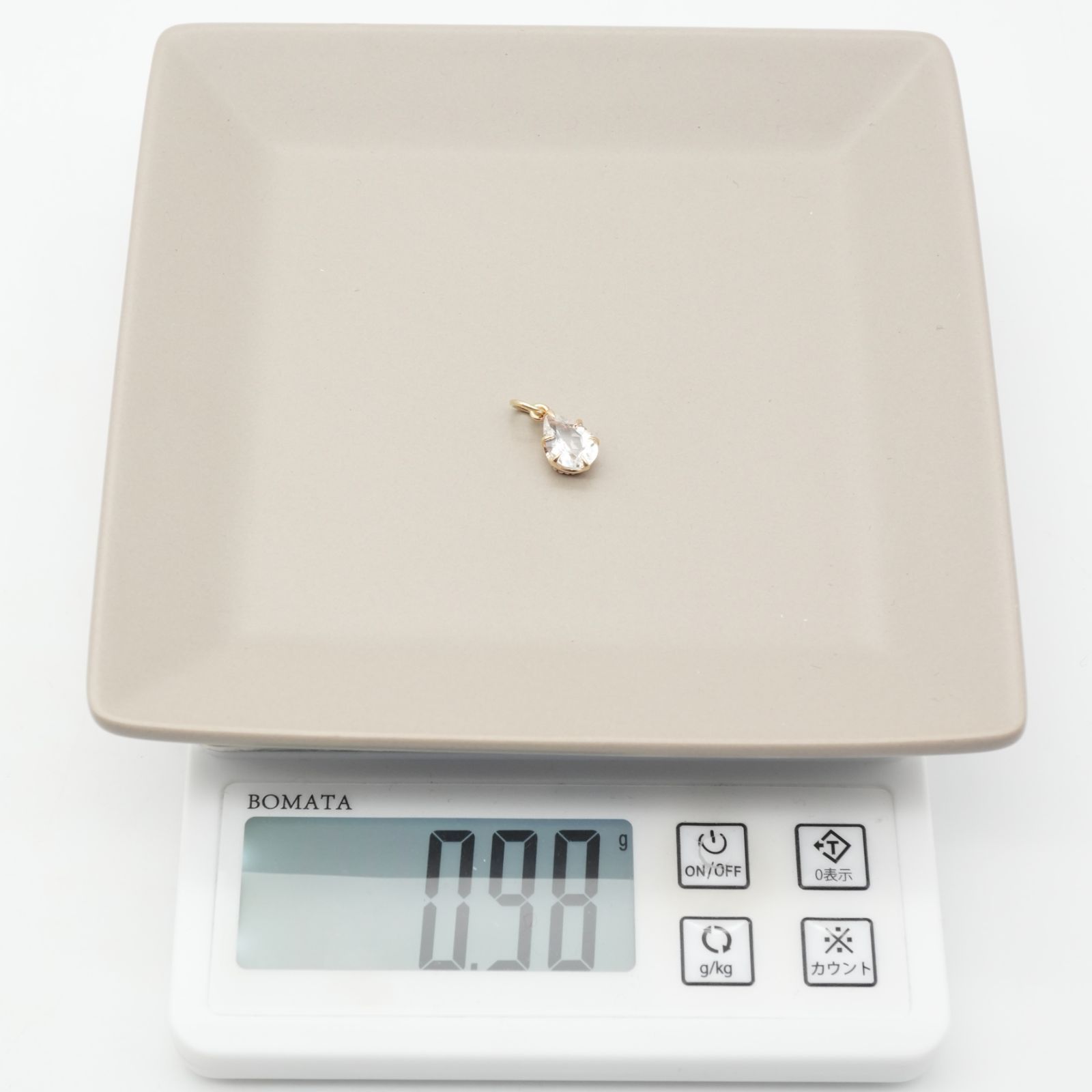 ネックレストップ