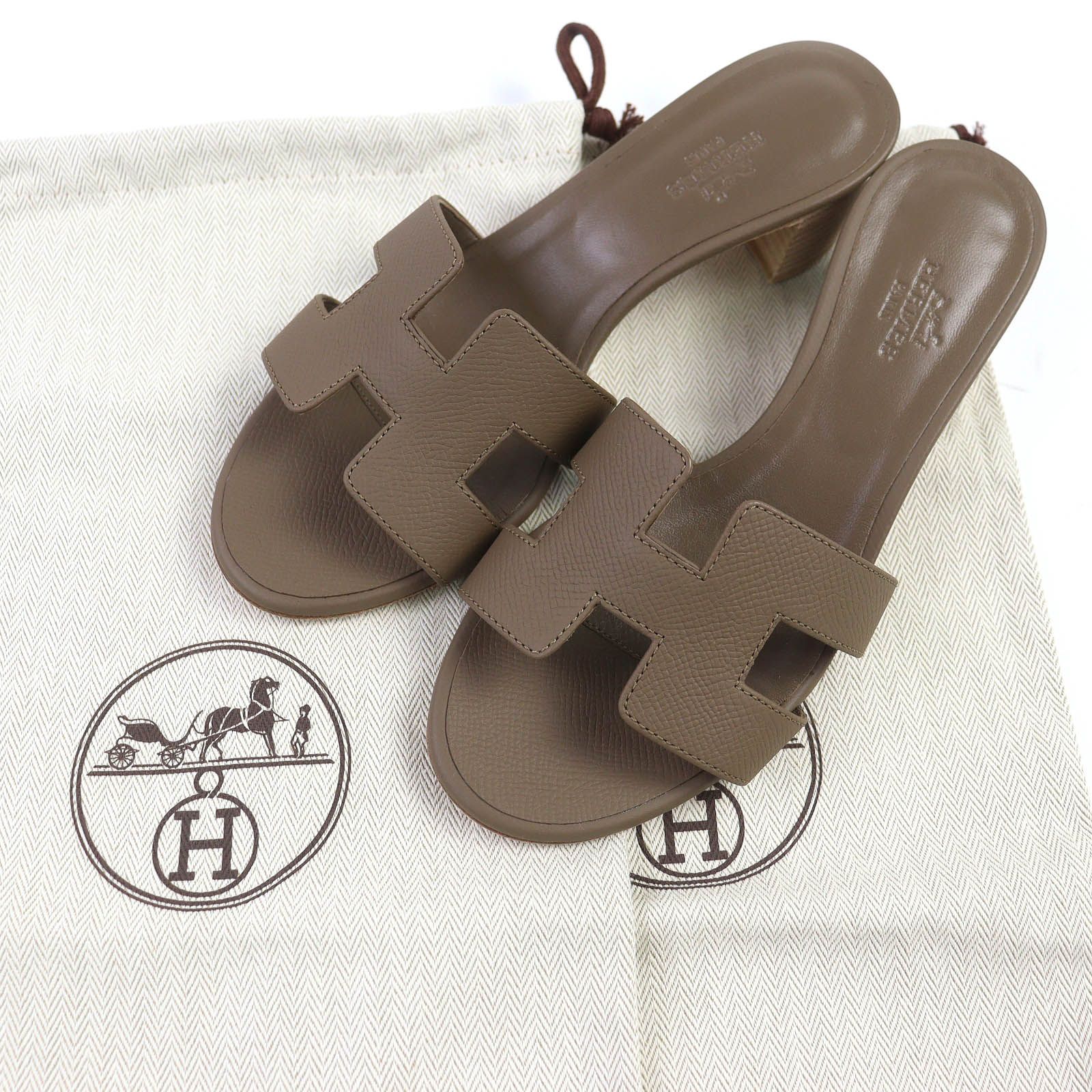 美品△HERMES エルメス 151215Z オアジス サンダル エトゥープ Hロゴ