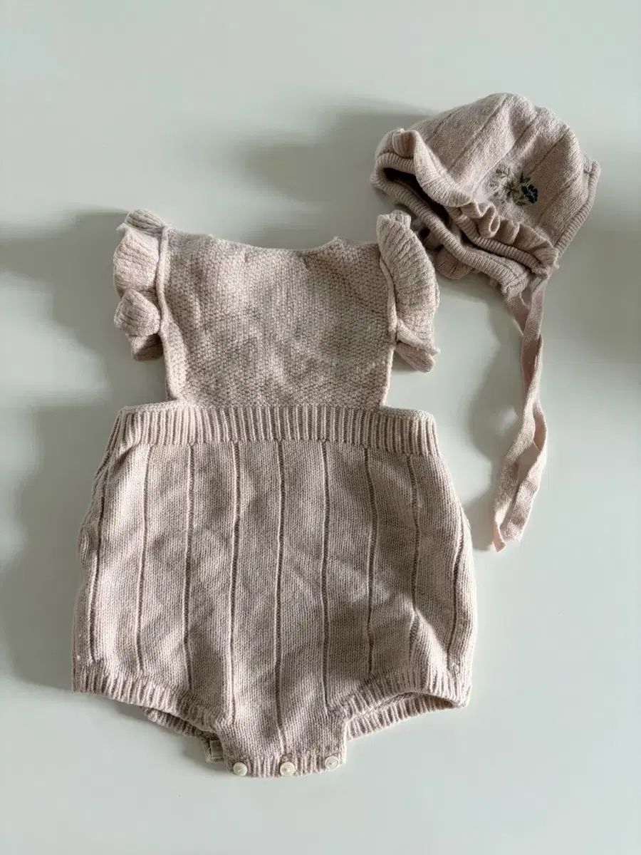 シュシュアンクラ 12 M XENIA ニットウール帽子 セット サイズイズミで再々