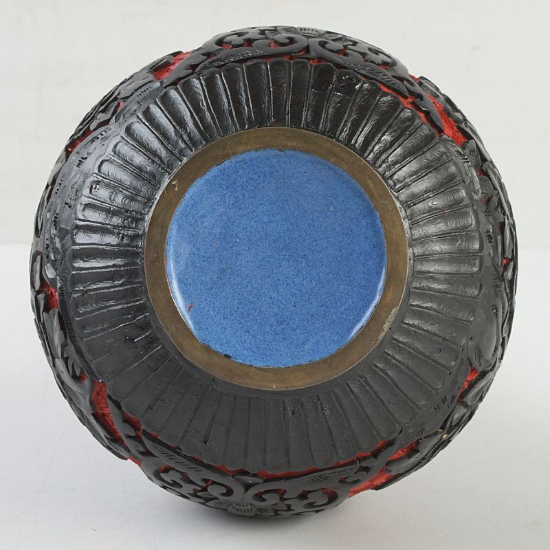 中国 剔紅 堆朱 堆黒 内七宝 花文瓶 唐木台付 M S455 - メルカリ