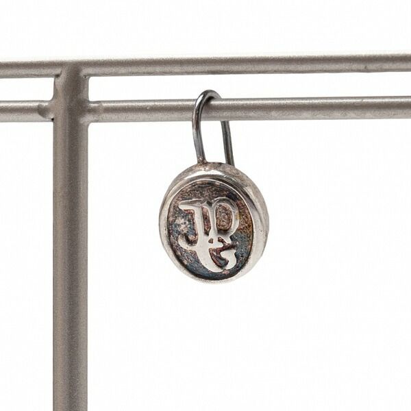 ジャンポールゴルチエJean Paul GAULTIER ロゴピアス シルバー - メルカリ