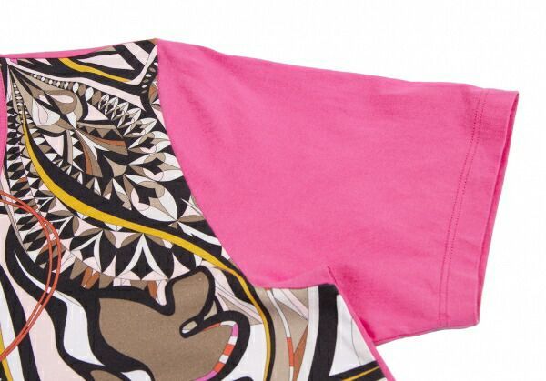 【近日取り下げ】エミリオプッチ　ヴィンテージトップス　幾何学デザイン エミリオプッチEMILIO PUCCI フロントプッチ柄切替VネックTシャツ