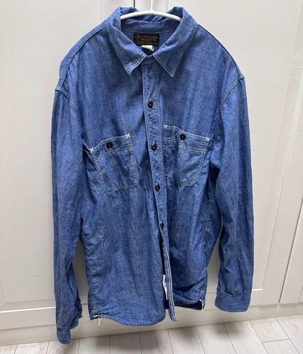 フリーホイーラーズ Neal Shirt Indigo Chambray 17