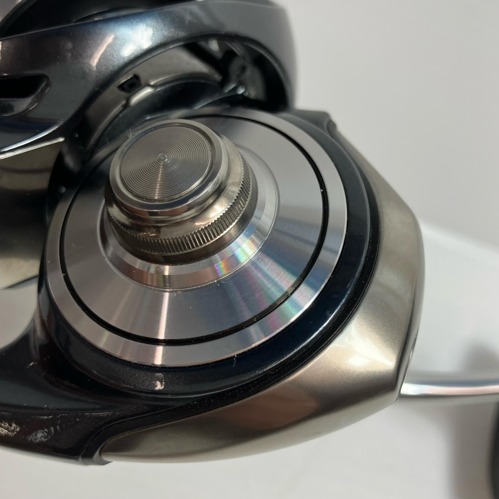 スピニングリール 24セルテート