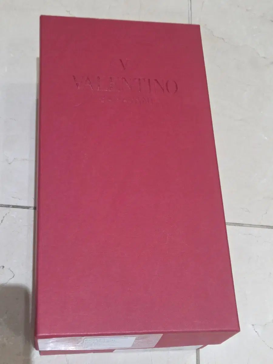 ヴァレンティノ ロックスタッズ