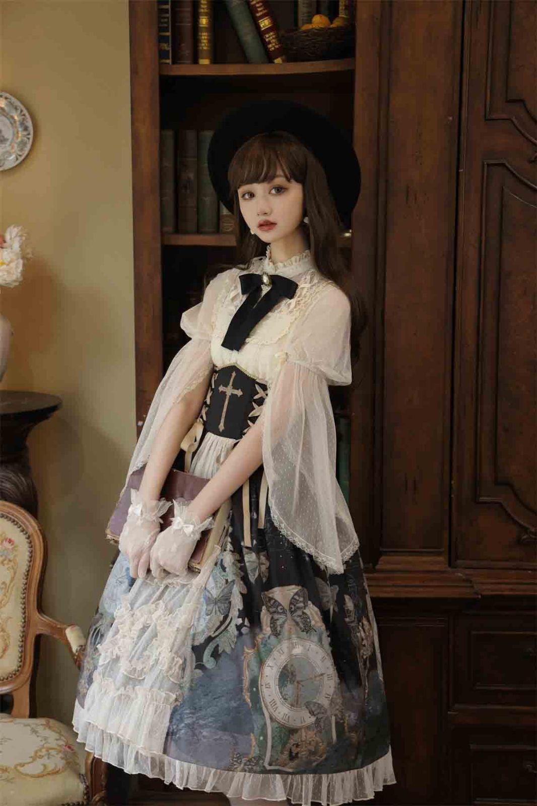 蝶と時計 OP ロリータ Lolita 甘め キャミ ワンピース 日常おしゃれドレス レディース 撮影 お出かけ イベント コスプレ 仮装 フェミニン華やかスタイル 体型カバー ガーリー清楚系 甘かわロリータワンピ