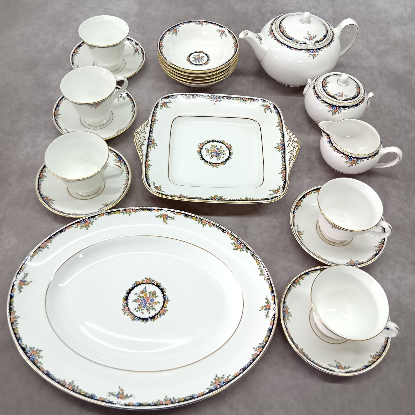 WEDGWOOD ウェッジウッド オズボーン 黒壺マーク 食器セット