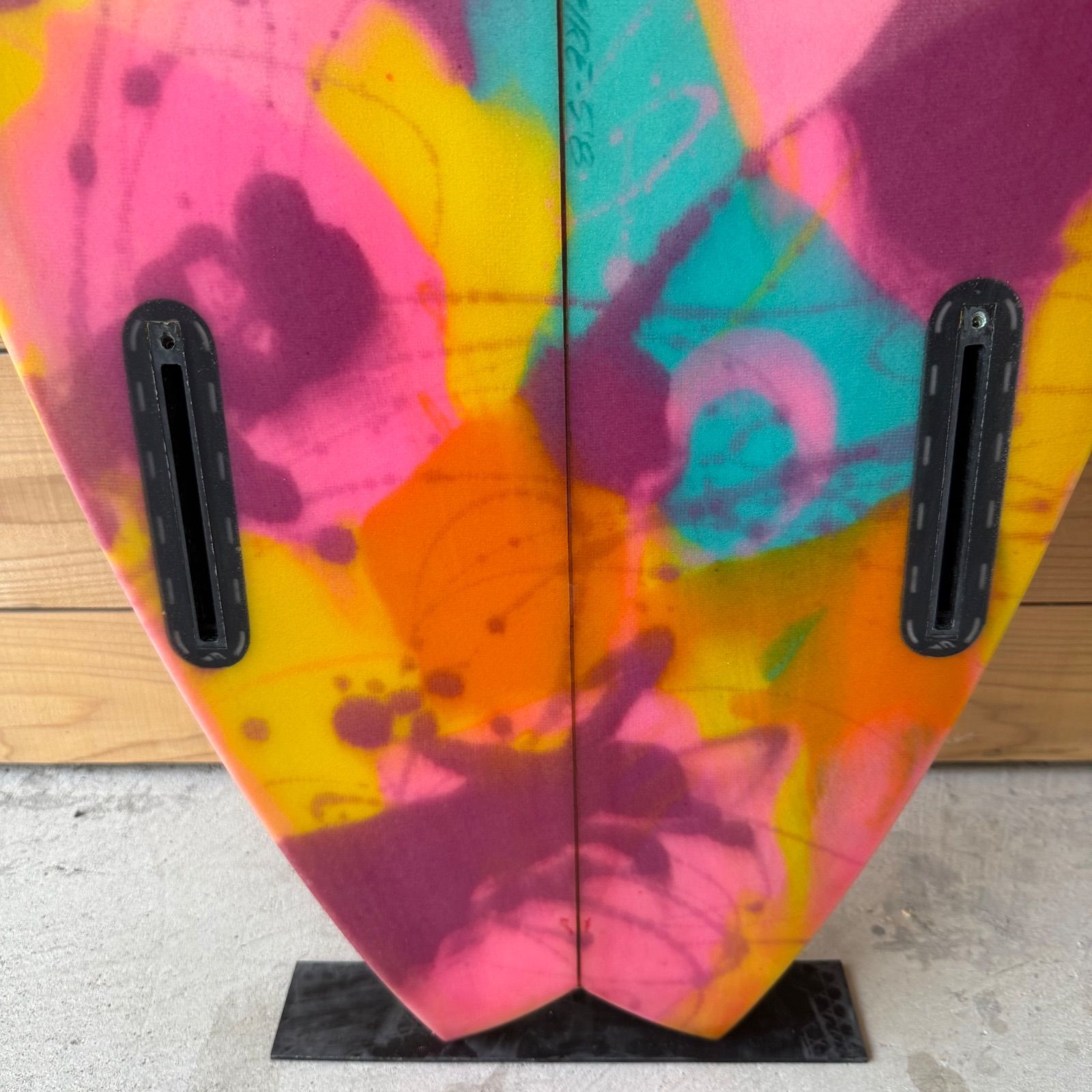 美中古品 サーフボード DEAD KOOKS デッドクークス GHOST FIRE