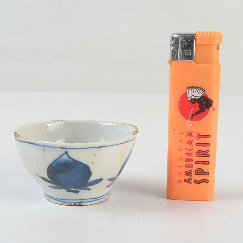 中国 大明成化年製 古渡 青花桃文杯 酒盃 書付箱 C S469 - メルカリ