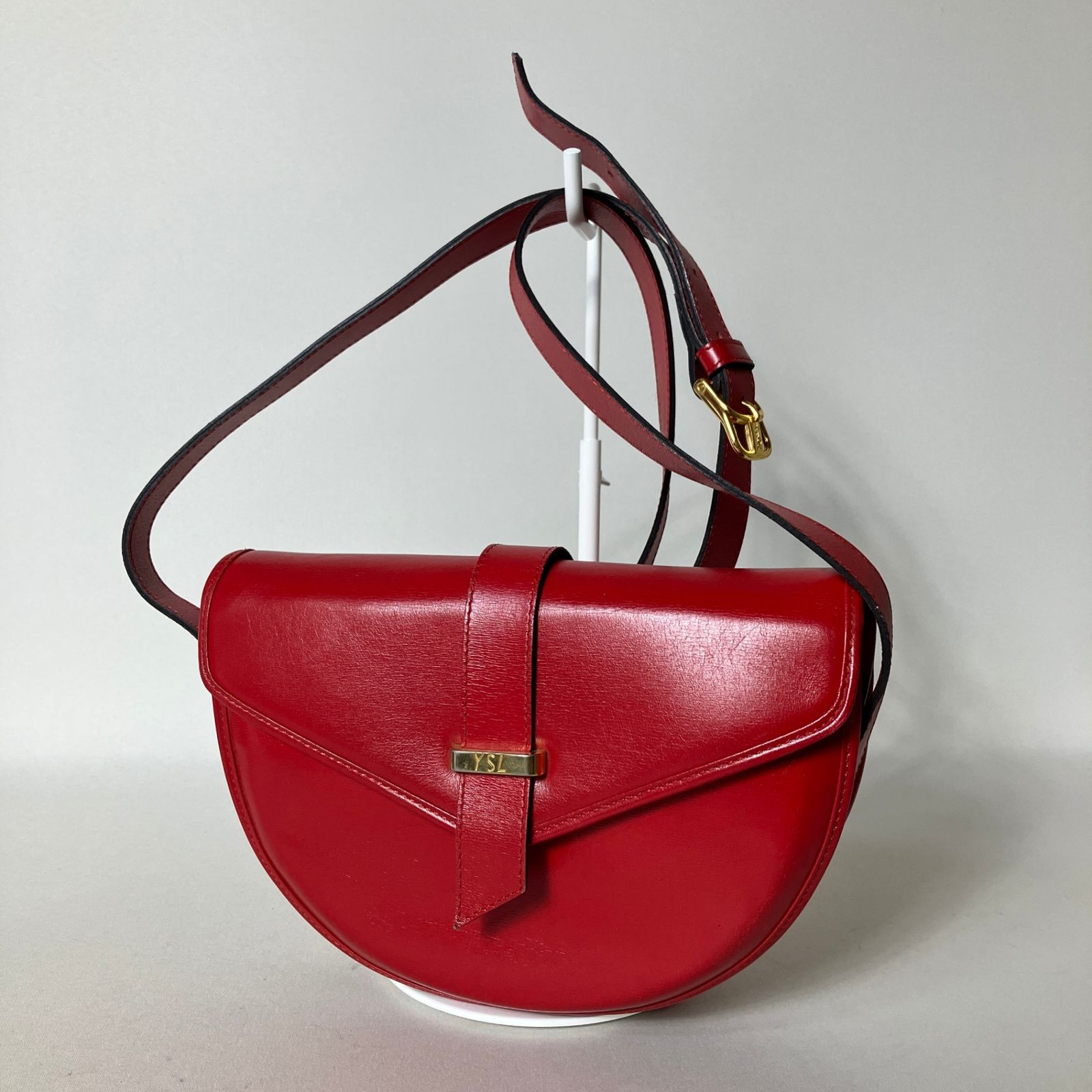 イヴ サンローラン リボン サテン ショルダーバッグ ポシェット レッド