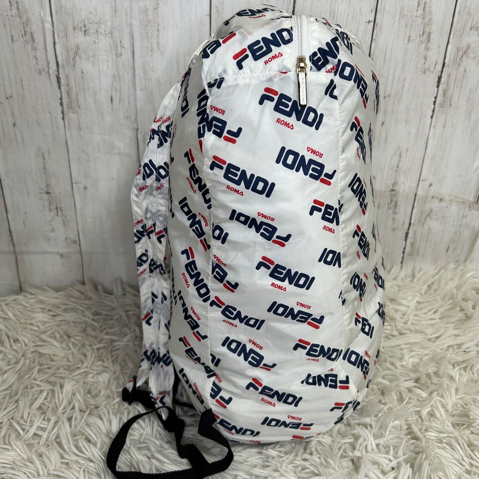 FENDI リュック FILA ナイロン コラボ ホワイト リュックサック - メルカリ