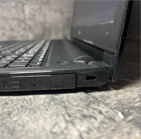 NSi1902D SSD，初期設定済ワード・エクセルすぐつかえます! シルバー サロニア EMSリフトブラシ SSD／HDDのフォーマット・初期化ガイド｜フォーマットできない マイク 20UJS30F00344