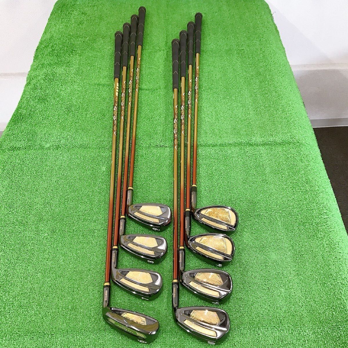 ツ18★マジェスティ 45thアニバーサリー 8本アイアンセット 限定LV910 ツ18☆マジェスティ 45thアニバーサリー 8本アイアンセット 限定LV910