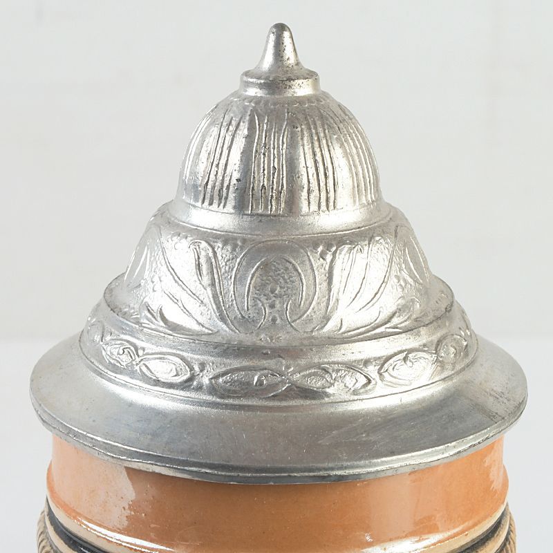 アンティーク ドイツ製 色絵人物文 銅装飾 ビアジョッキ N S482 - メルカリ