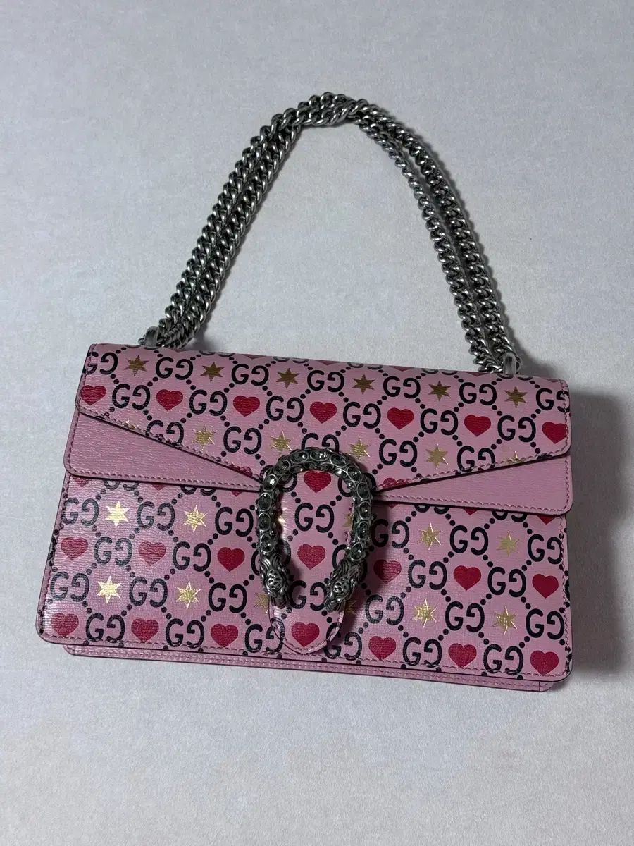 グッチ ディオニソス ショルダーバッグ ピンク バレンタイン限定モデル