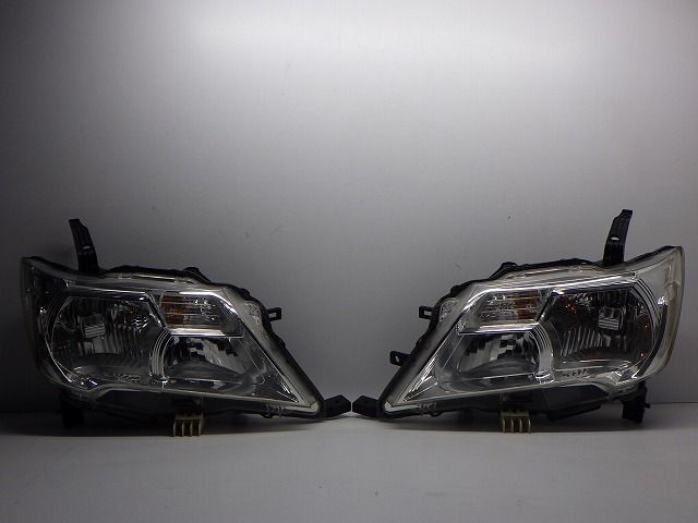 セレナ ヘッドライト左右 HID C26 NC26 前期 100-23097 26010/26060