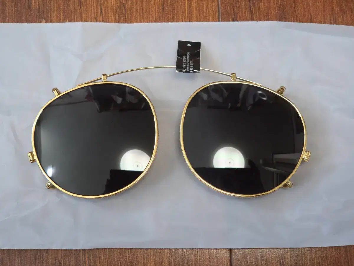 ジェントルモンスター