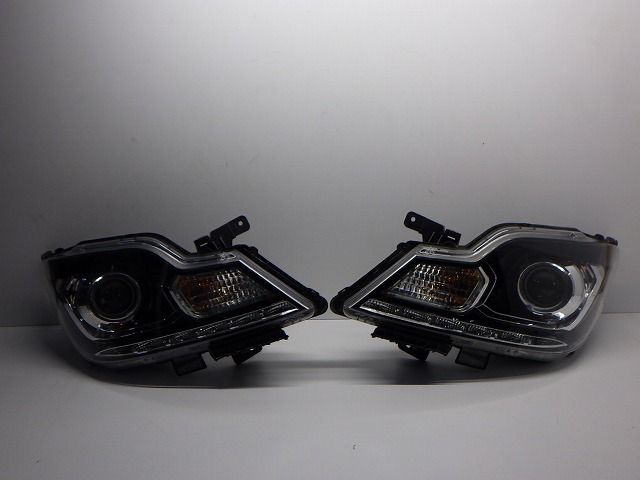 スズキ、ソリオ、左ヘッドライト circlecowl_g8437-0