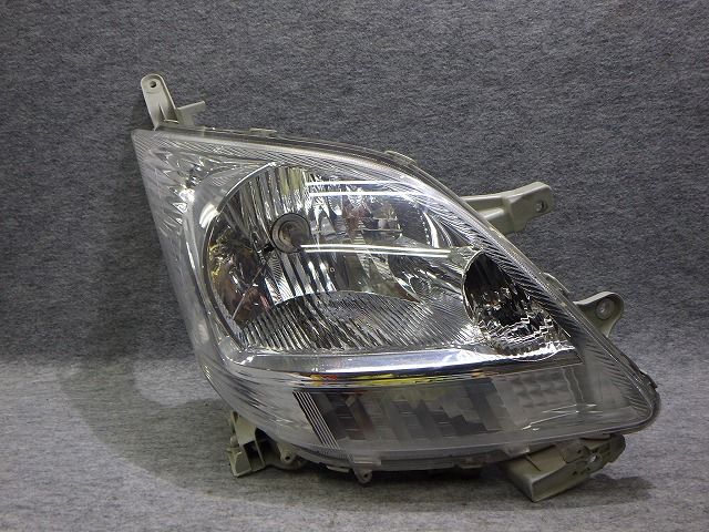 ムーヴ ヘッドライト左右 ハロゲン L175L185S P6708 81110/81150