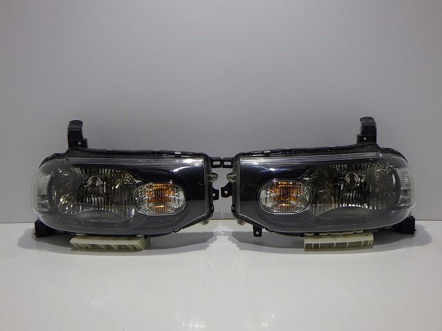 キューブ ヘッドライト左右 ハロゲン Z12 NZ12 P8190 ZA 26010/26060