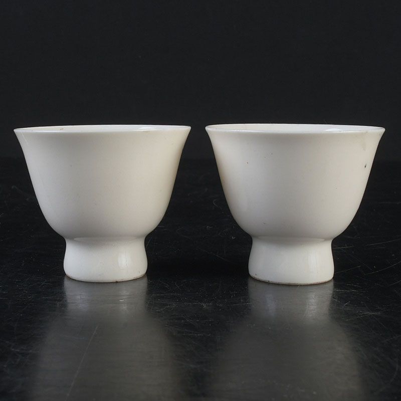 中国 徳化窯 白磁 煎茶器 ぐい呑み 一対 C S487 - メルカリ
