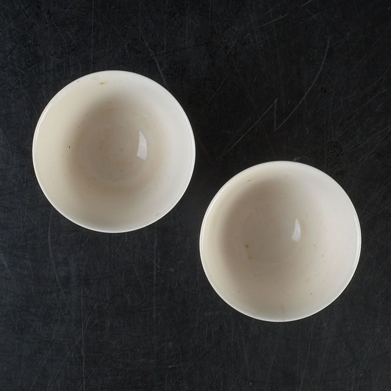 中国 徳化窯 白磁 煎茶器 ぐい呑み 一対 C S487 - メルカリ