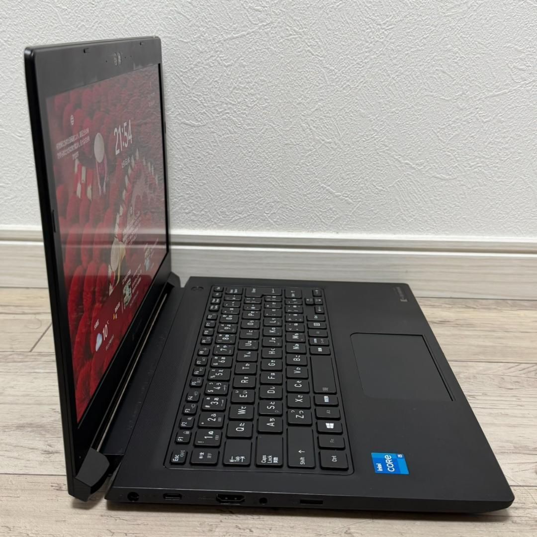 11世代 i5 dynabook 12G SSD256G 13.3FHD 顔認証 Office付き 即納
