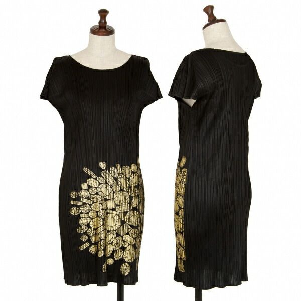 ✨美品✨　プリーツプリーズ　黒×ゴールド　トップス　３ プリーツプリーズPLEATS PLEASE プリーツジュエリー箔プリントフレンチ