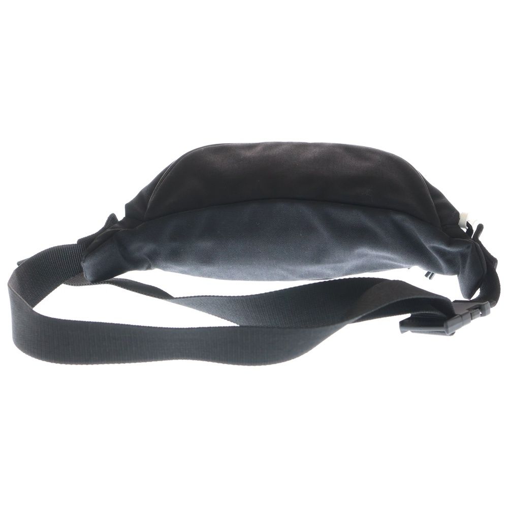 Maison Margiela 1 メゾンマルジェラ ボディバッグ ウェストポーチ バムバッグ ブラック ナイロン