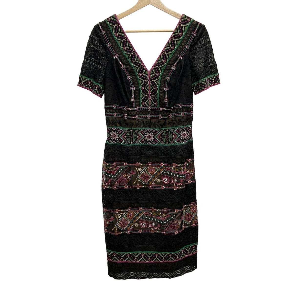 美品TADASHI SHOJIワンピース 4 TADASHISHOJI(タダシショージ) ワンピース サイズ4 XL レディース美品