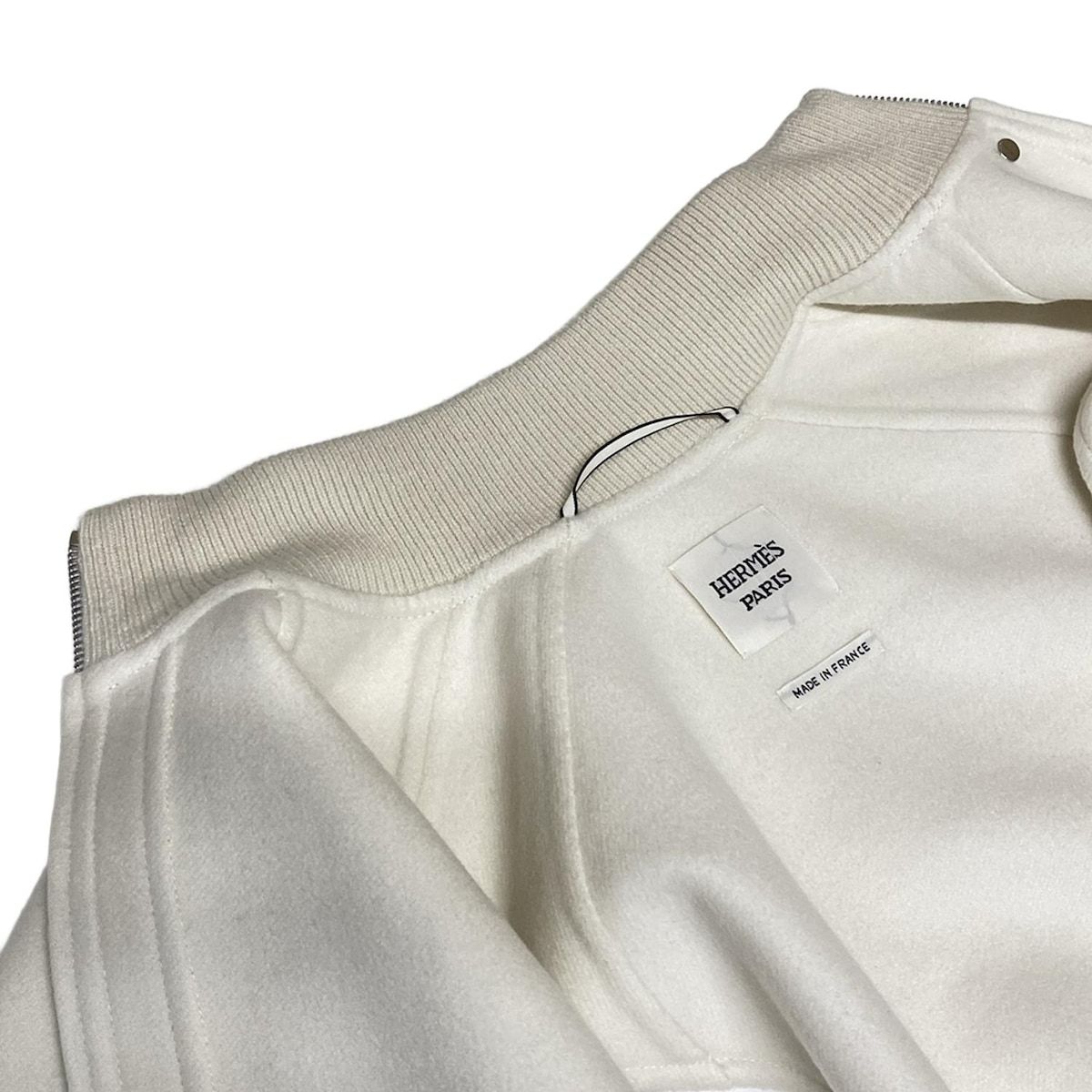  HERMES エルメス ベスト サイズ34 S レディース - アイボリー セリエボタン ジップアップ 2025-26 AW カシミヤ ベスト ジレ ベスト ジレ ビスチェ
