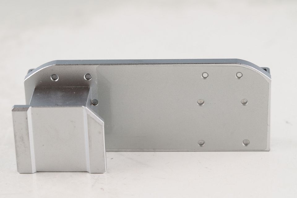 Voigtlander Double-Shoe Adapter-C 61911 F 2 360度カメラ 充電器