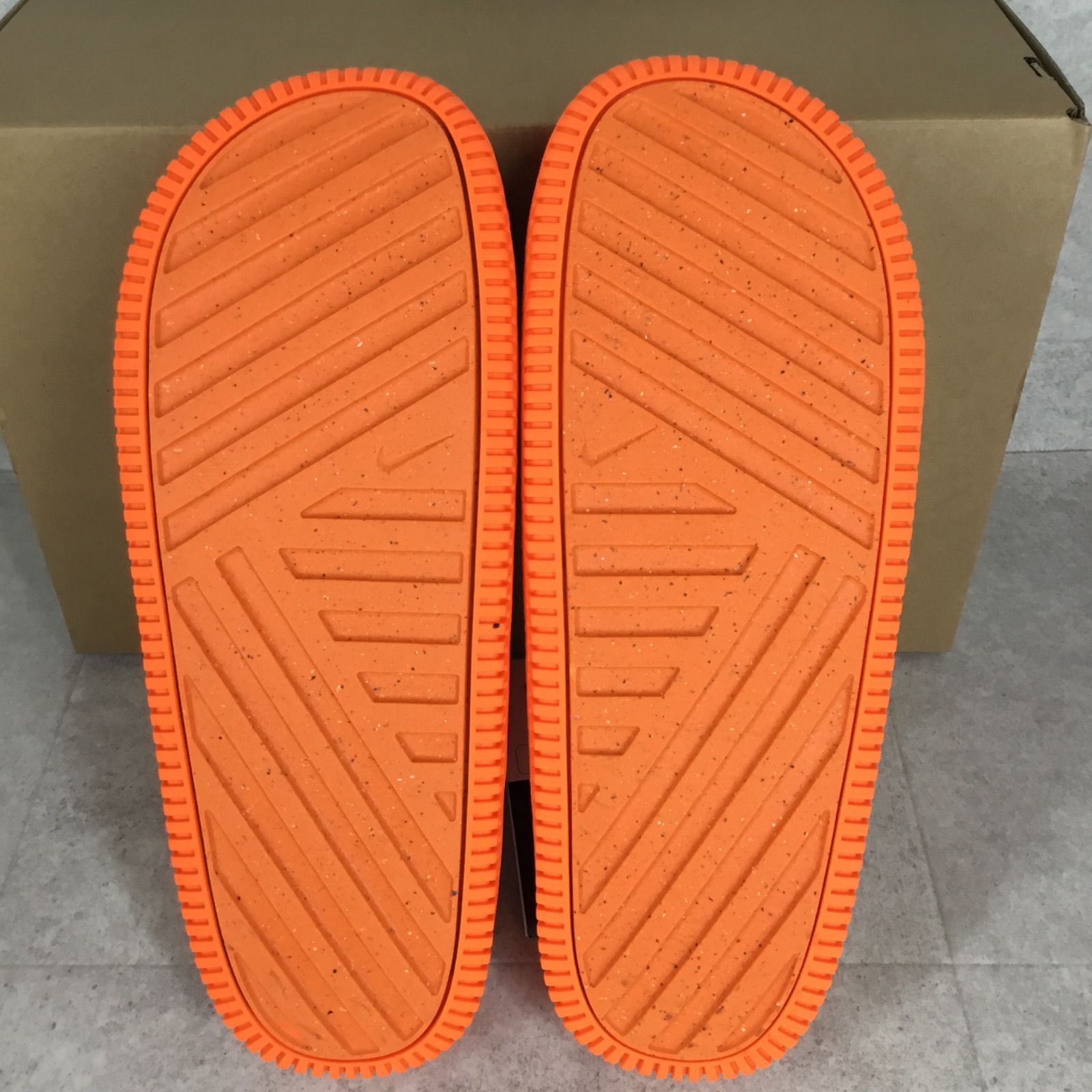 新品未使用 NIKE (ナイキ) ナイキ カーム スライド CALM SLIDE PRINT