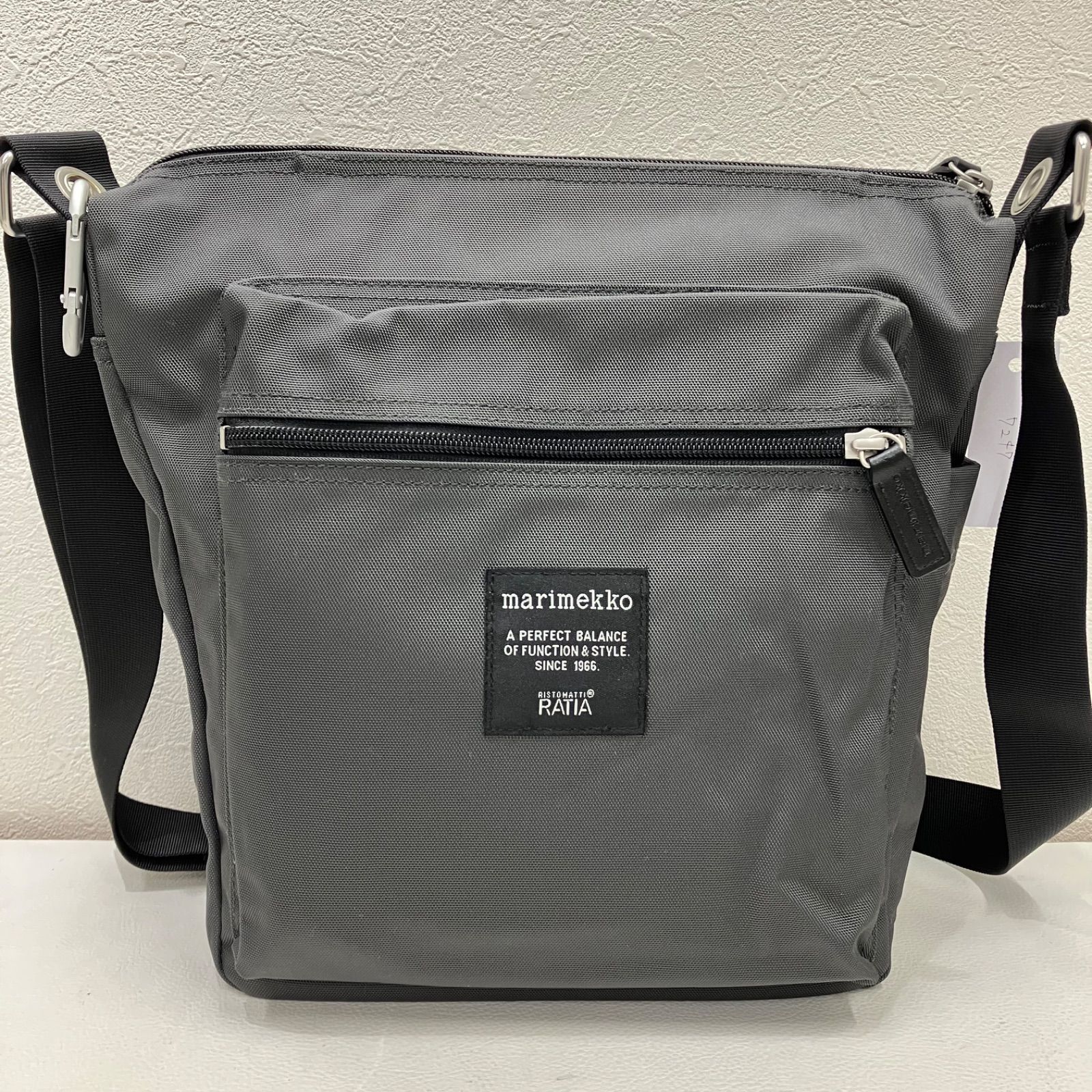 7247 marimekko マリメッコ PAL パル ショルダーバッグ グレー 