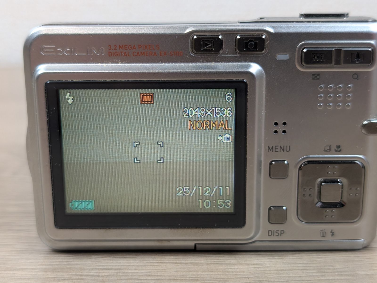 美品】CASIO 希少な初代最薄シリーズ EXILIM EX-S100 すぐに使える