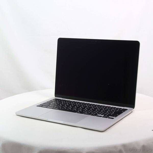 〔中古品〕 MacBook Air 13.6-inch Mid-2022 MLXY3J／A Apple M2 8コアCPU_8コアGPU 8GB SSD256GB シルバー 〔15.3 Sequoia〕【349】