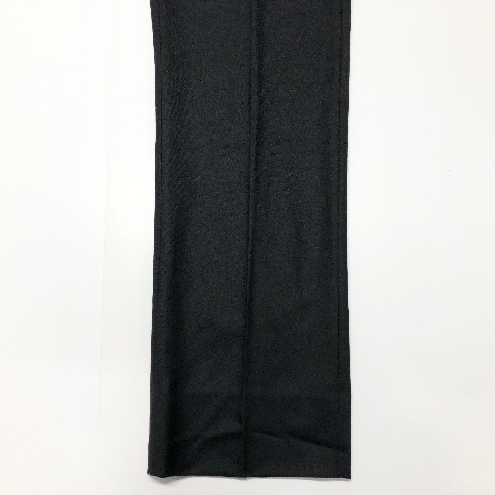 ストレッチストレートパンツ