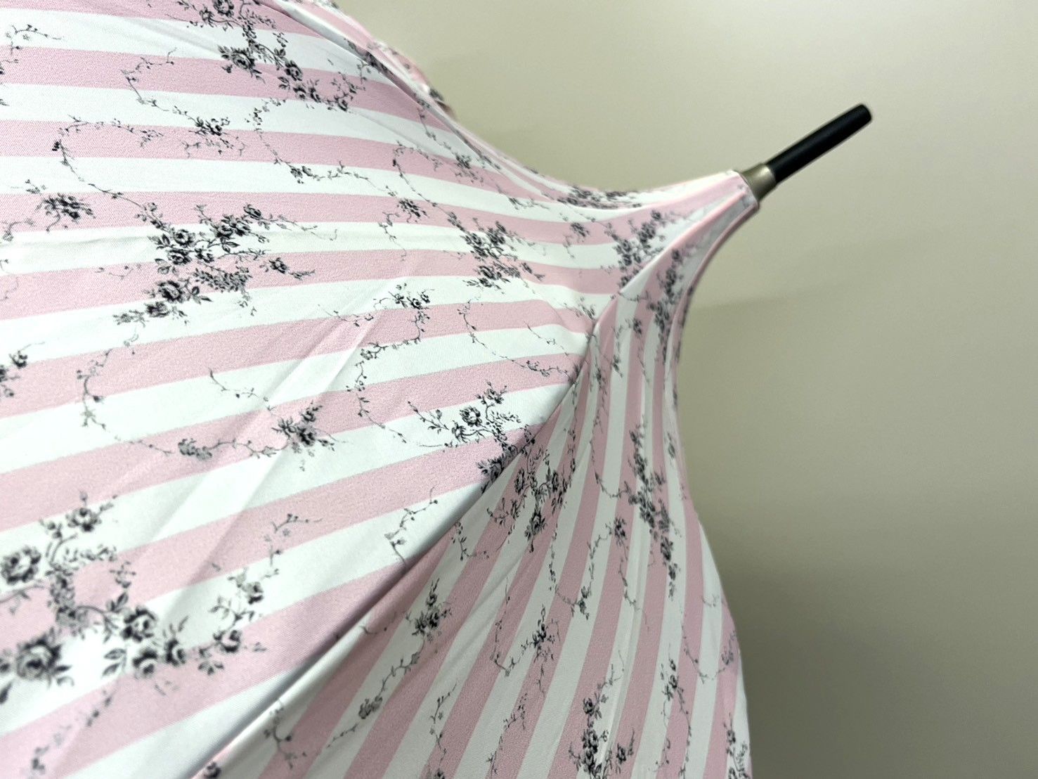 中古】chantal thomass シャンタルトーマス 傘 リボン ピンク - メルカリ