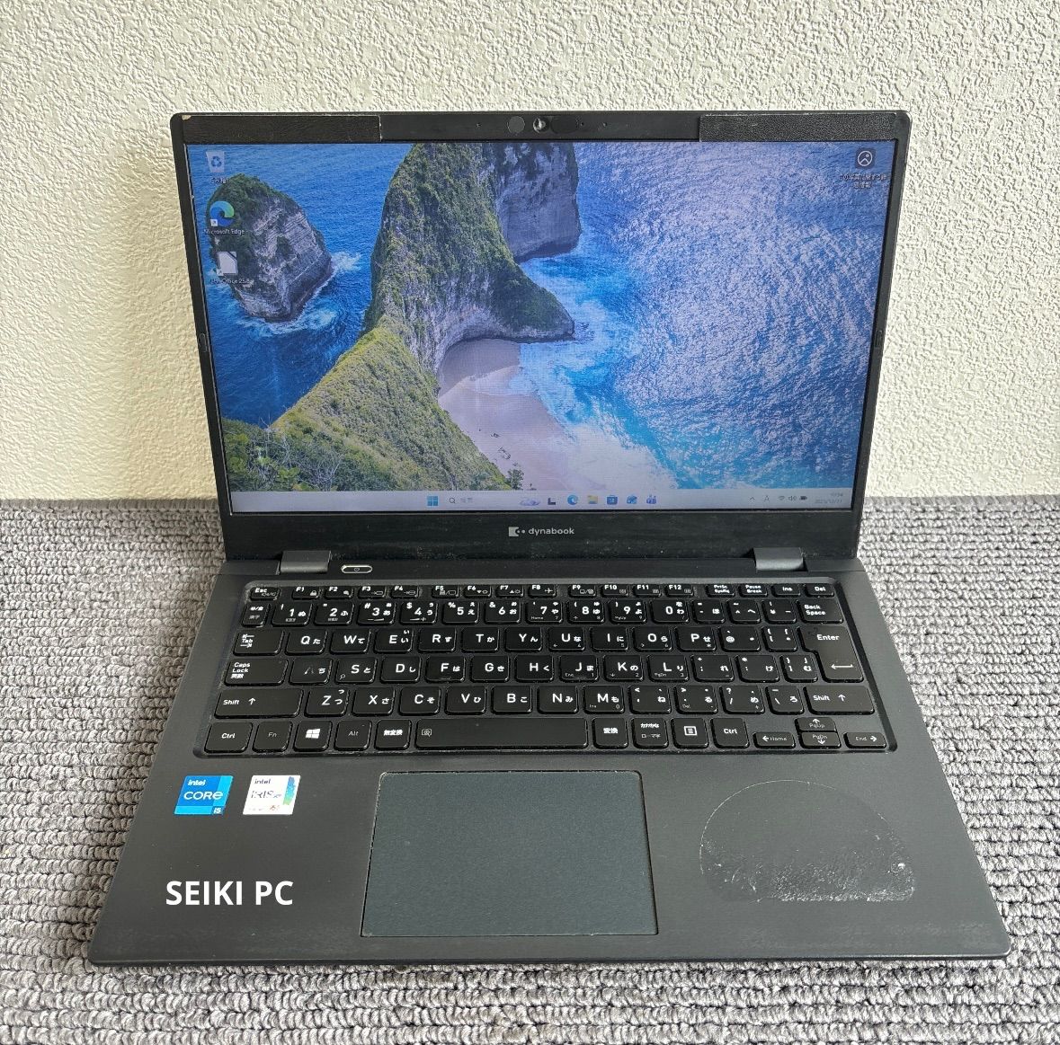東芝dynabook G83/HS i5-1135G7 メモリ8GB SSD 256GB Win11 AC付き
